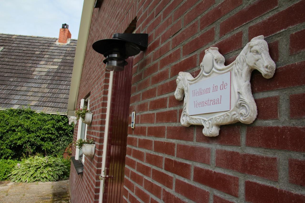 Gastenhuis De Veenstraal Gieterveen Exteriér fotografie